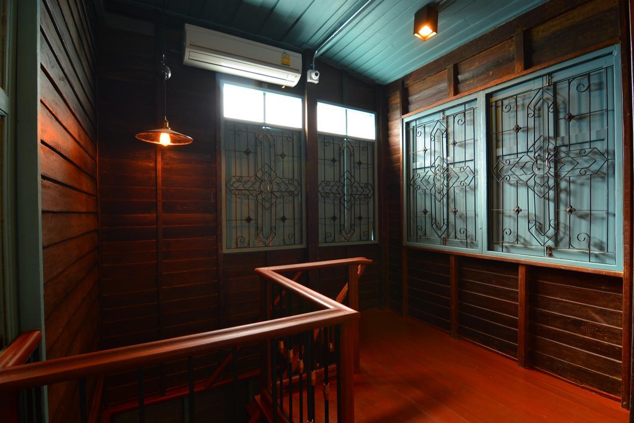 La Moon Hostel Bangkok Eksteriør billede