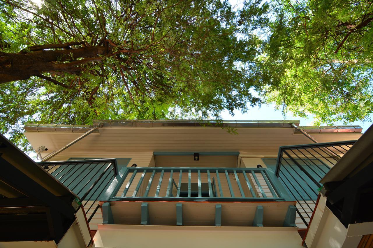 La Moon Hostel Bangkok Eksteriør billede