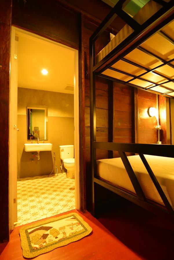 La Moon Hostel Bangkok Eksteriør billede