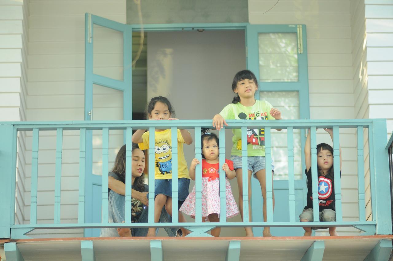 La Moon Hostel Bangkok Eksteriør billede